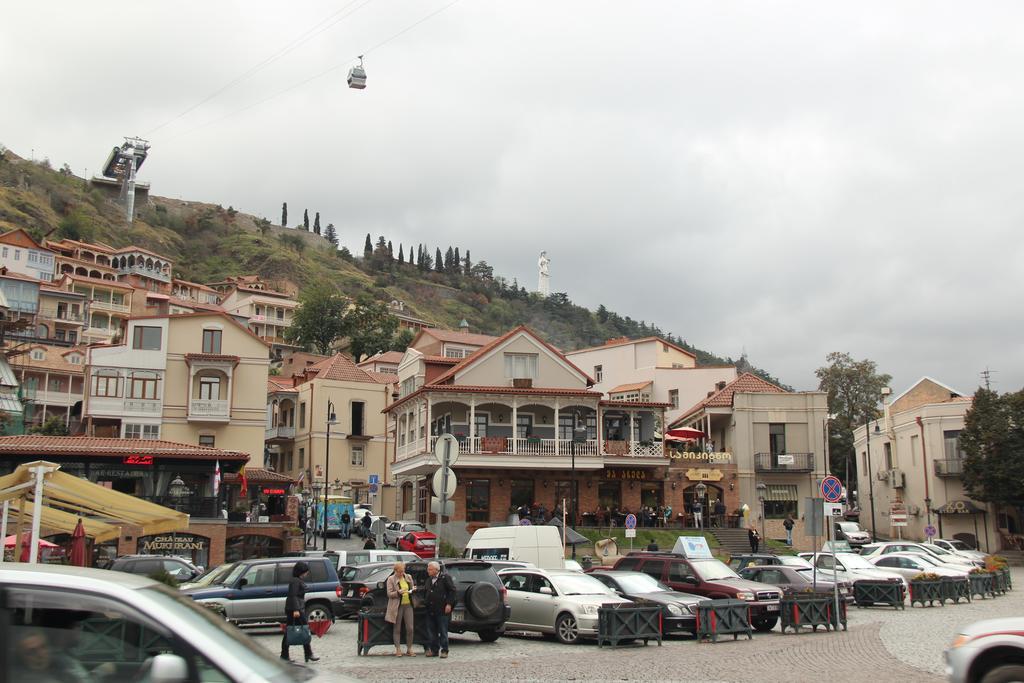 Lilika Apartments On Meskhishvili Tbilisi Phòng bức ảnh