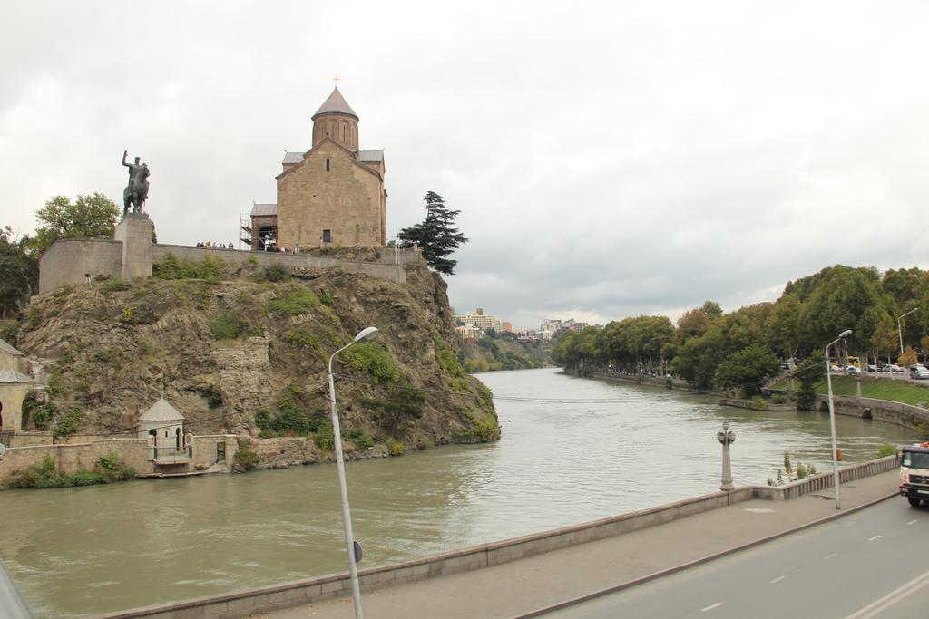 Lilika Apartments On Meskhishvili Tbilisi Phòng bức ảnh
