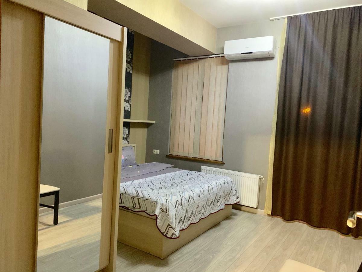 Lilika Apartments On Meskhishvili Tbilisi Ngoại thất bức ảnh